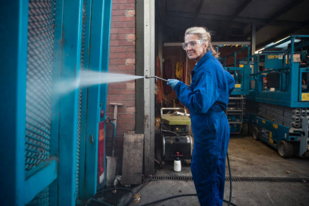 Why Choose Our Certified Pressure Washing Experts for Your Project Needs in Pawcatuck, CT?