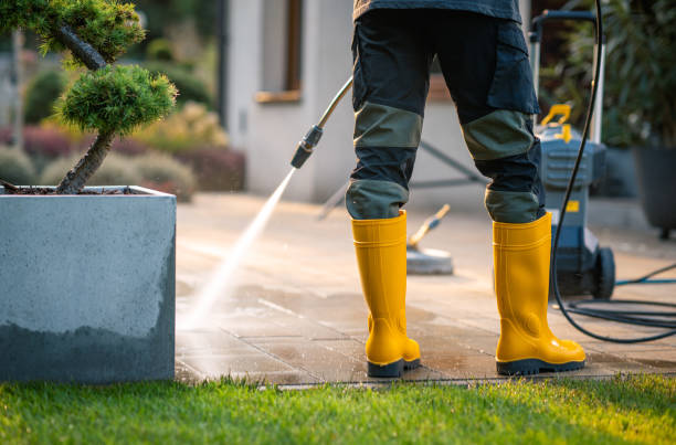 Best Pressure Washing Siding  in Pawcatuck, CT